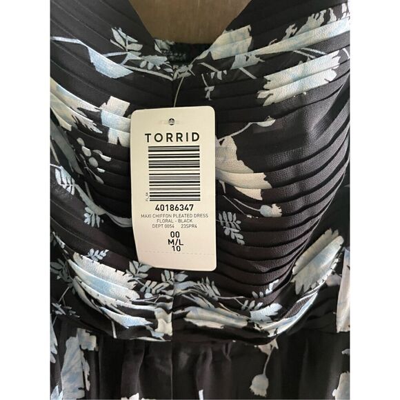 Torrid Black & Blue Floral Maxi Chiffon Pleated Dress Sz 00 M/L 10 - Picture 3 of 10